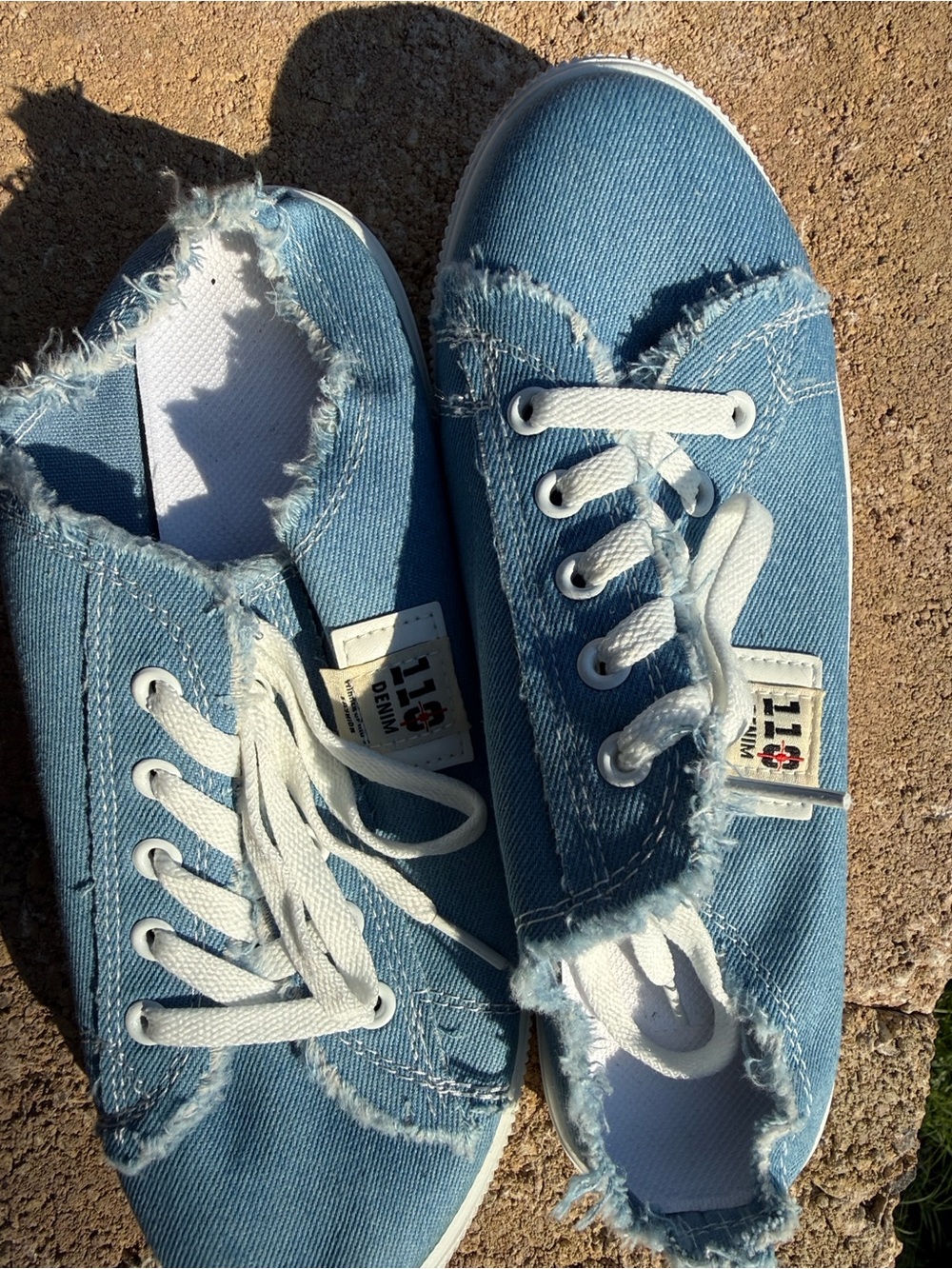 Women’s 110 Denim Light Blue Denim Lace-Up Sneakers